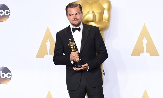 ccxozpxucaa4rb3-jpg-large_zpscy1daqot